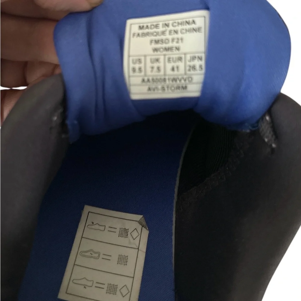 Avia Avi-Storm Graphite/Dazzling Blue Athletic Shoes Size 9.5